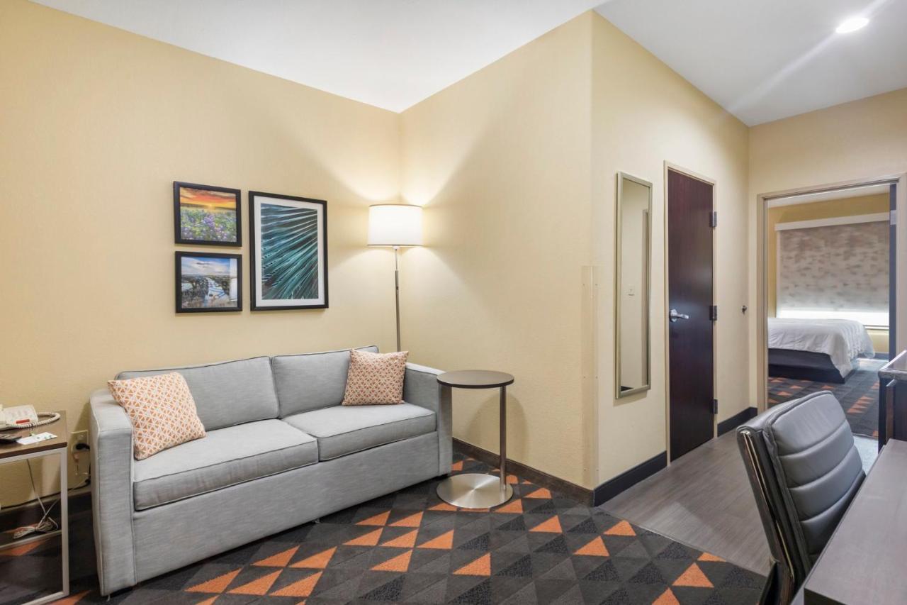 Holiday Inn Hotel & Suites Waco Northwest By Ihg Bellmead Eksteriør bilde