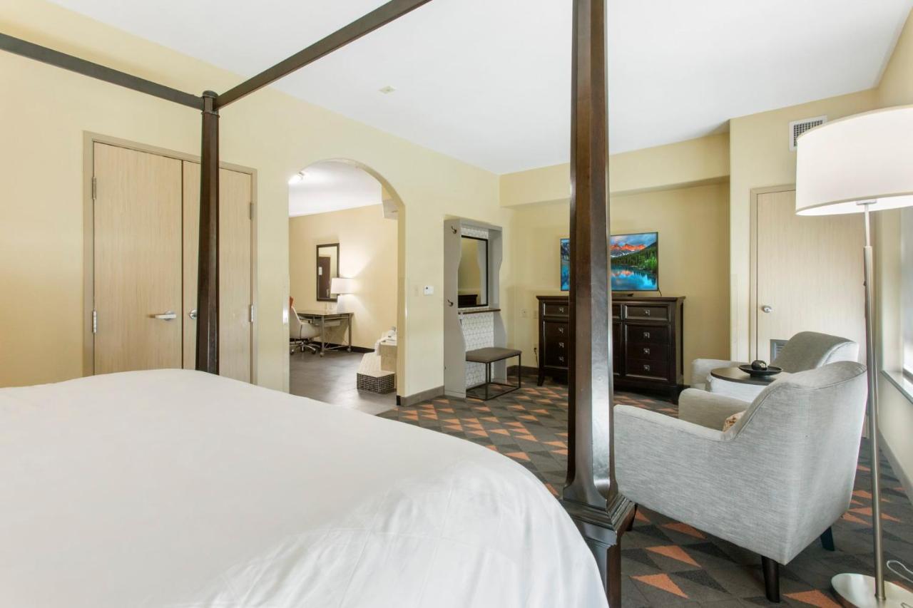 Holiday Inn Hotel & Suites Waco Northwest By Ihg Bellmead Eksteriør bilde