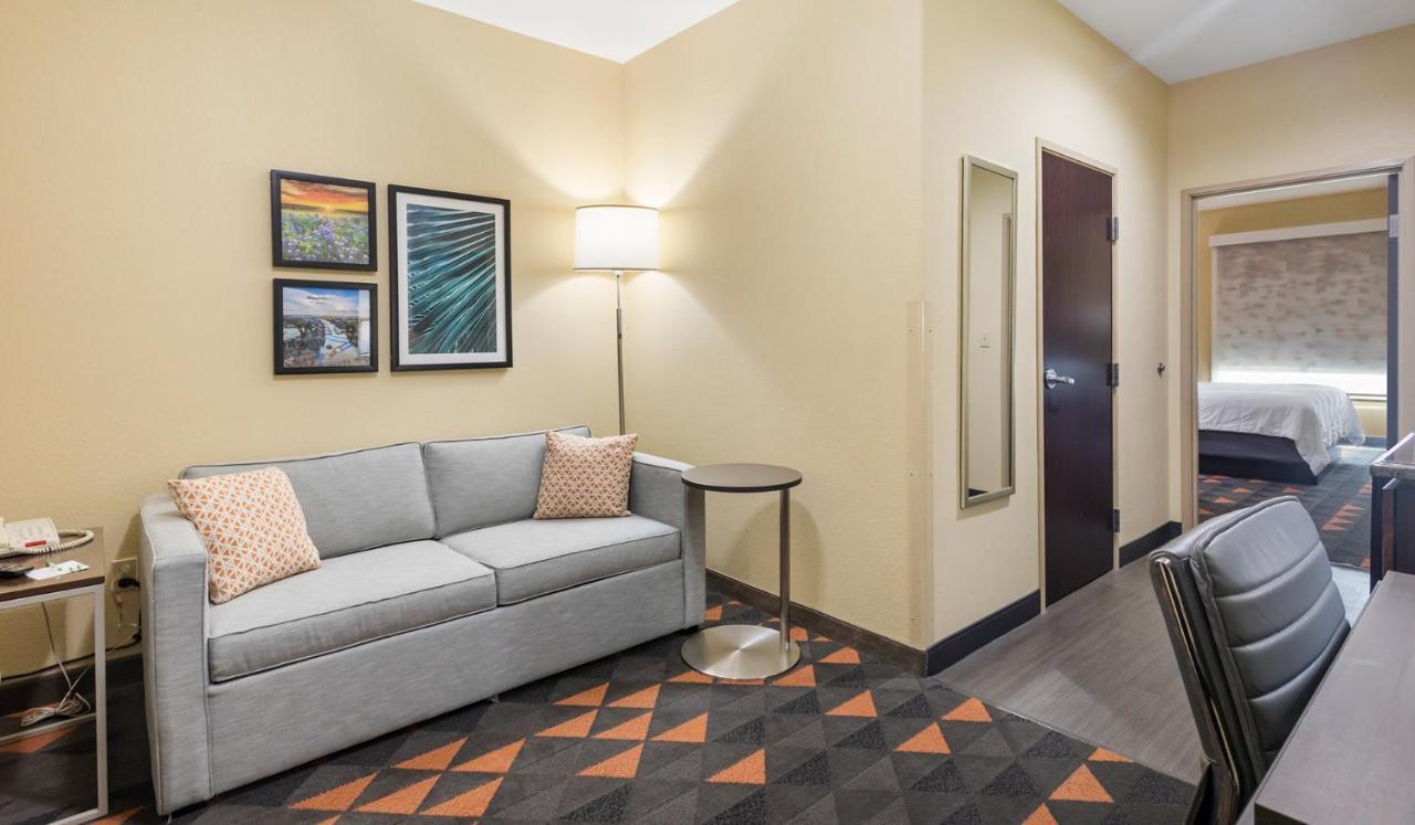 Holiday Inn Hotel & Suites Waco Northwest By Ihg Bellmead Eksteriør bilde